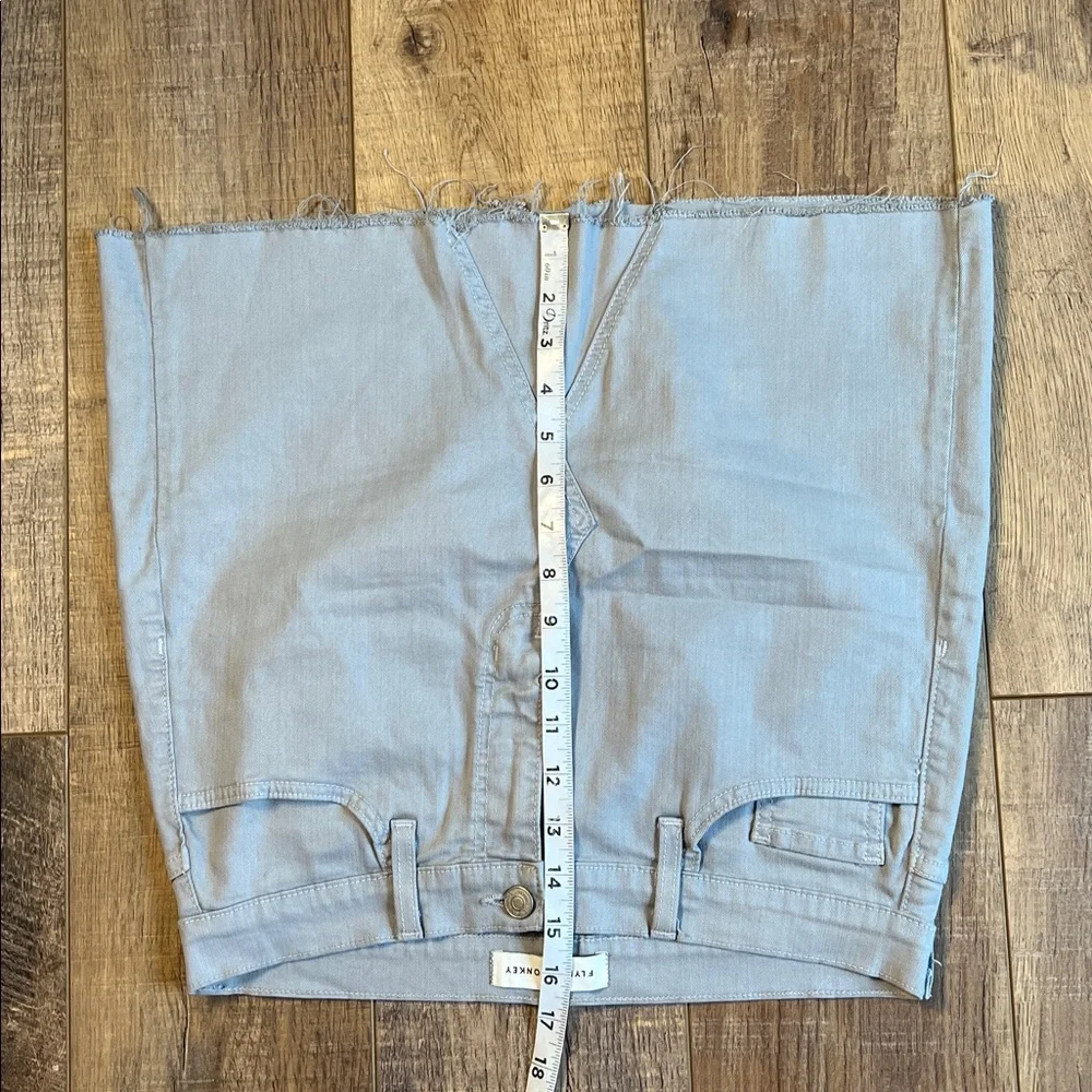 Flying Monkey Gray Denim Skirt Frayed Raw Hem Size 29